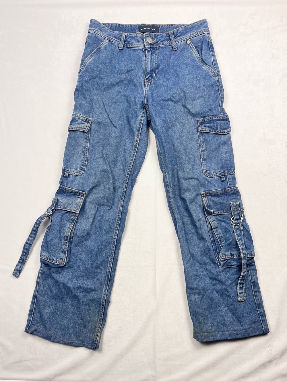 Aéropostale Low Rise Wide Leg Multi Pocket Cargo Jeans Size 2